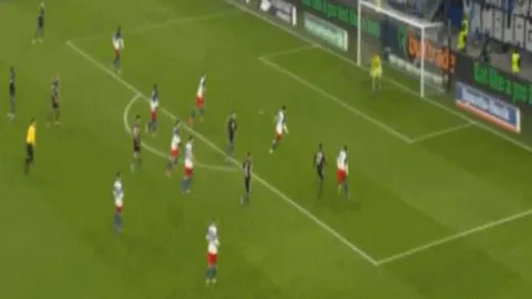 沙特豪取9连胜势头强劲！10胜8负显神威，揭秘背后遭遇的舆论风波！